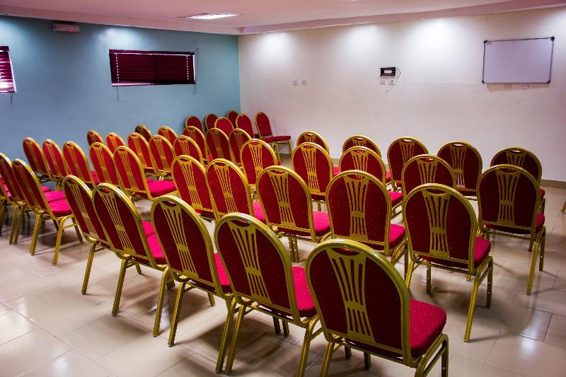 Downtown Royal Hotel Ikeja Exterior foto