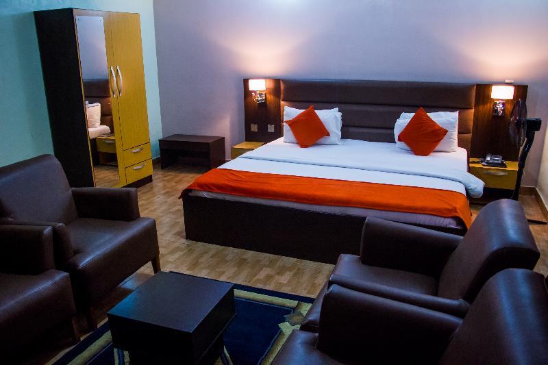 Downtown Royal Hotel Ikeja Exterior foto
