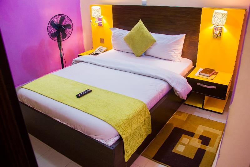 Downtown Royal Hotel Ikeja Exterior foto